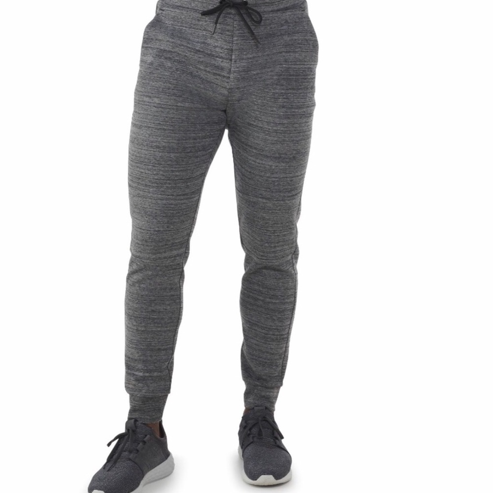 New Russell Men's Fusion Knit Jogger
Grey